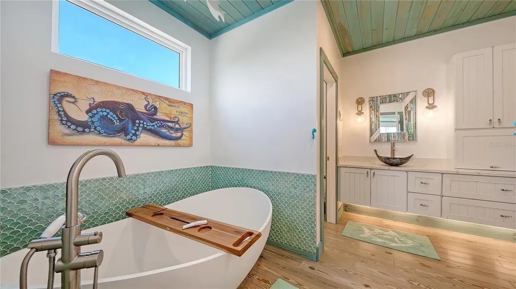 180 Horseshoe Loop Road Terra Ceia FL 34250