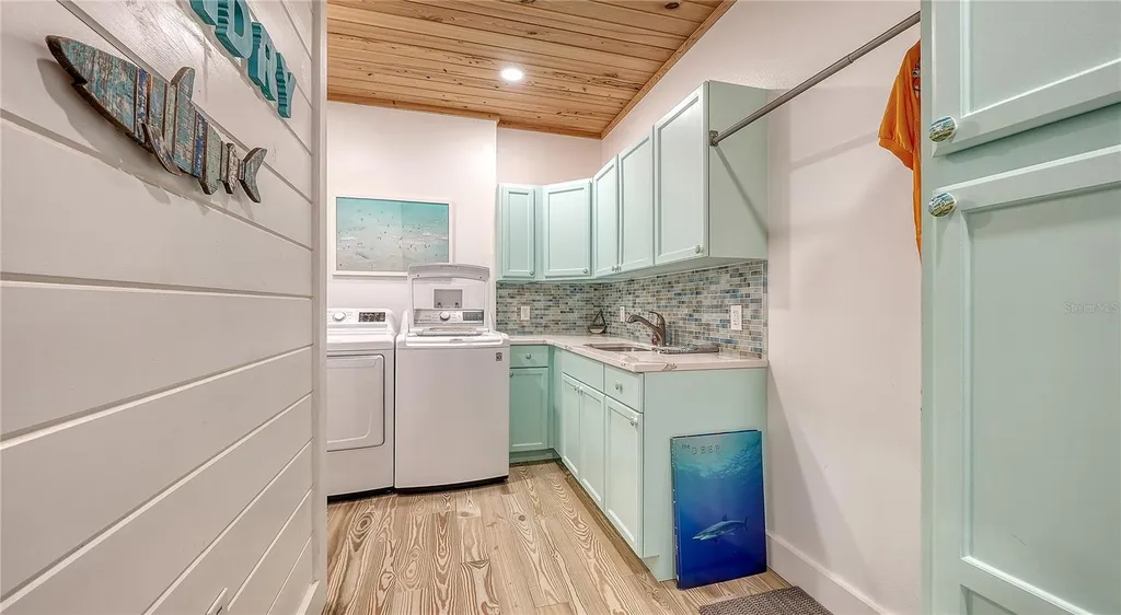 180 Horseshoe Loop Road Terra Ceia FL 34250