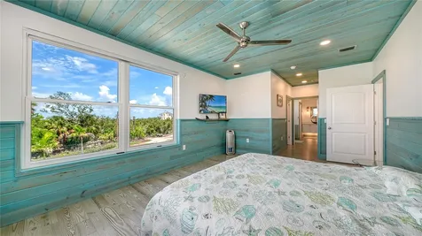 180 Horseshoe Loop Road Terra Ceia FL 34250