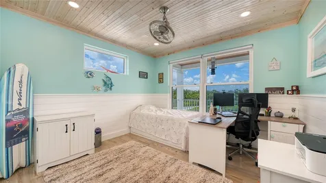 180 Horseshoe Loop Road Terra Ceia FL 34250