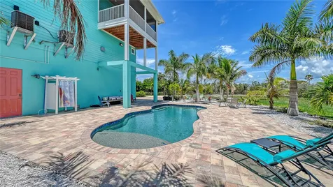 180 Horseshoe Loop Road Terra Ceia FL 34250