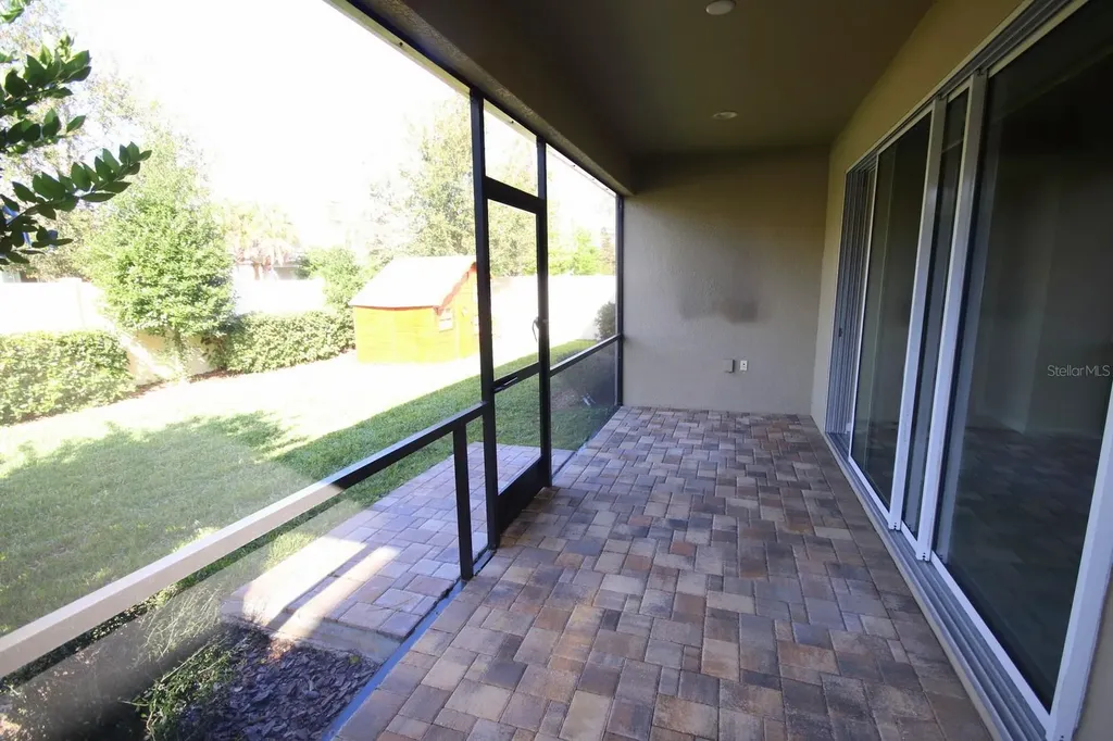 8827 Sentiero Drive Land O Lakes FL 34637
