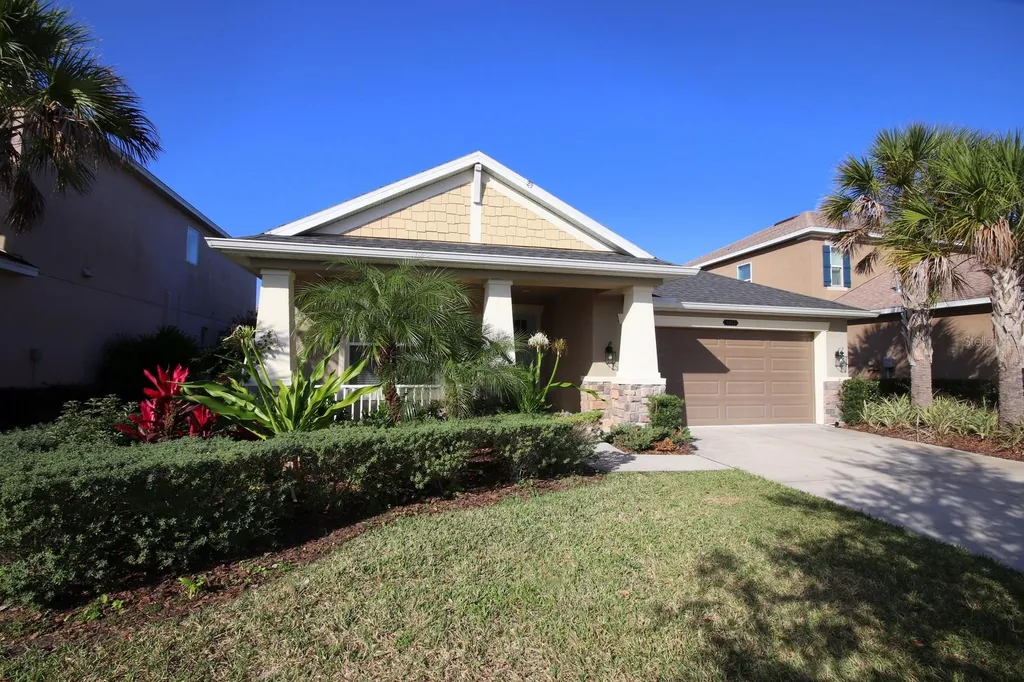 8827 Sentiero Drive Land O Lakes FL 34637