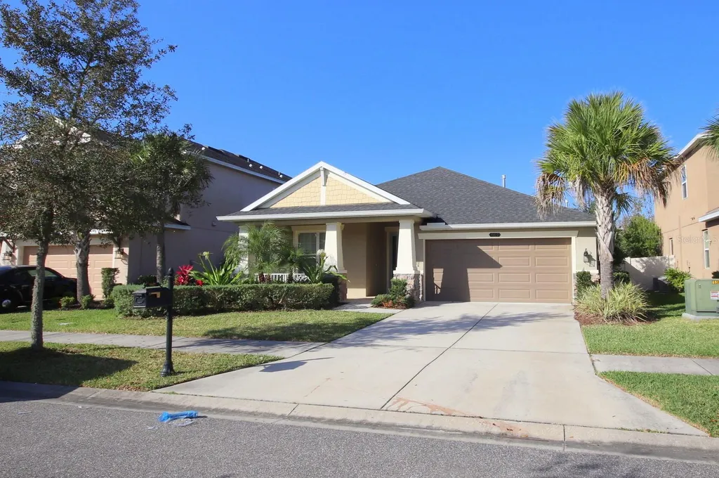 8827 Sentiero Drive Land O Lakes FL 34637