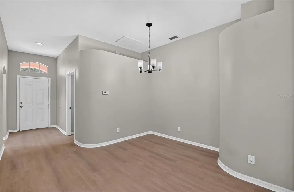 8536 Canterbury Lake Boulevard Tampa FL 33619
