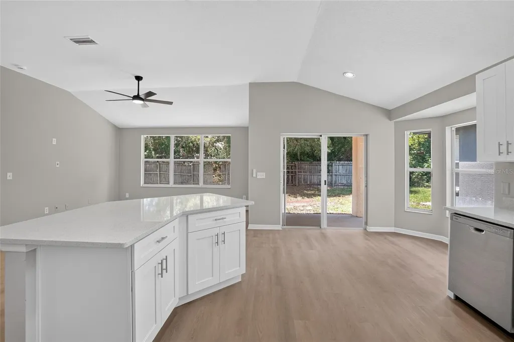 8536 Canterbury Lake Boulevard Tampa FL 33619