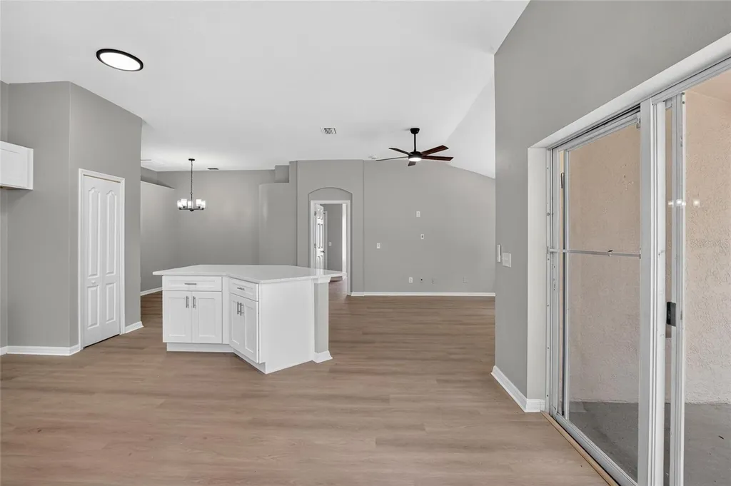 8536 Canterbury Lake Boulevard Tampa FL 33619