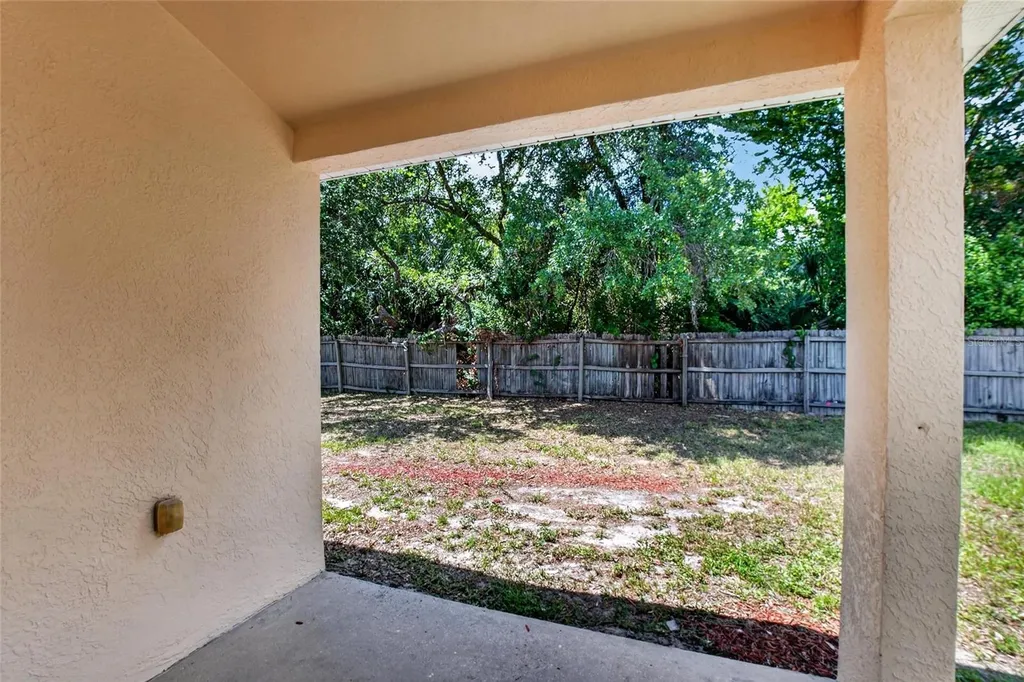 8536 Canterbury Lake Boulevard Tampa FL 33619