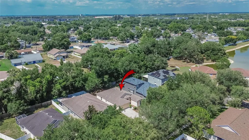 8536 Canterbury Lake Boulevard Tampa FL 33619