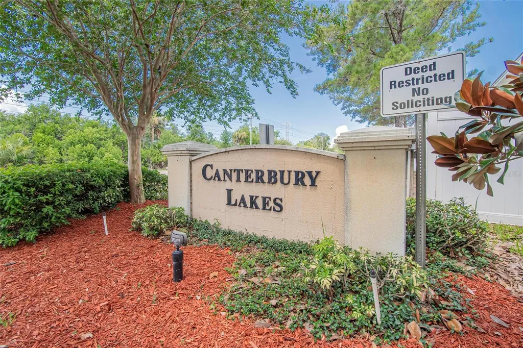 8536 Canterbury Lake Boulevard Tampa FL 33619