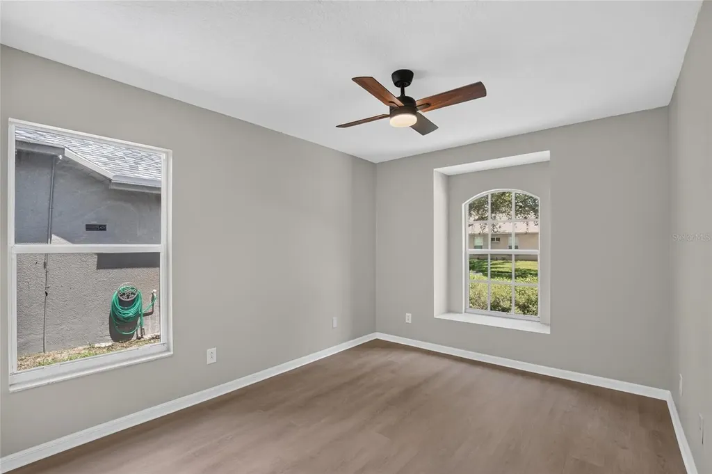 8536 Canterbury Lake Boulevard Tampa FL 33619