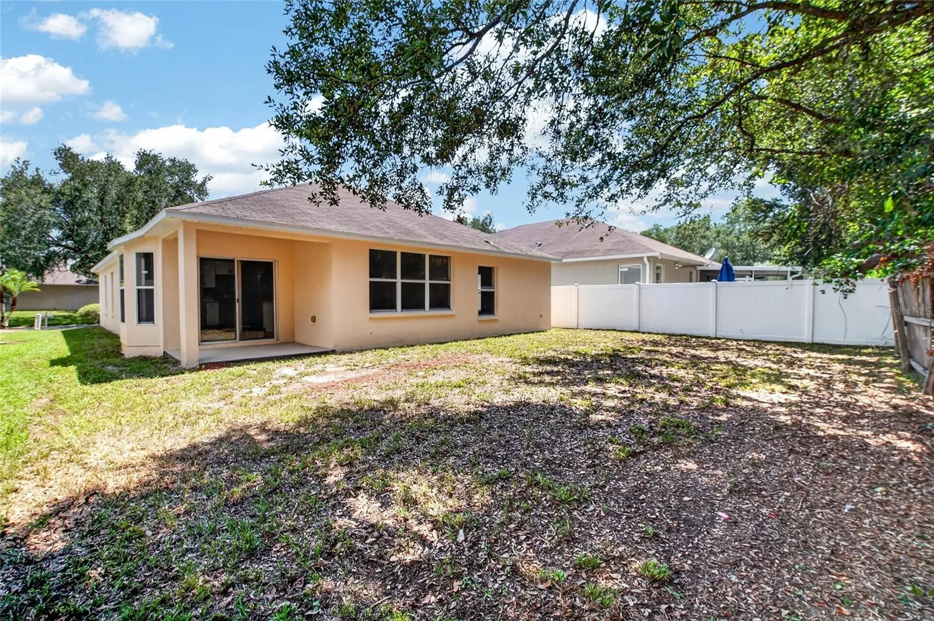 8536 Canterbury Lake Boulevard Tampa FL 33619