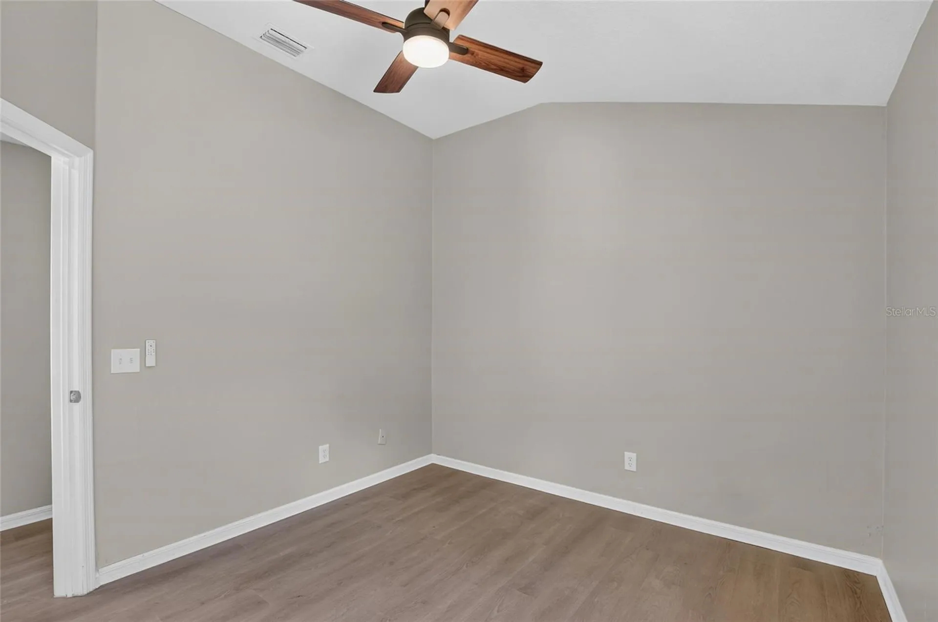 8536 Canterbury Lake Boulevard Tampa FL 33619