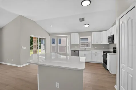 8536 Canterbury Lake Boulevard Tampa FL 33619