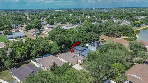 8536 Canterbury Lake Boulevard Tampa FL 33619