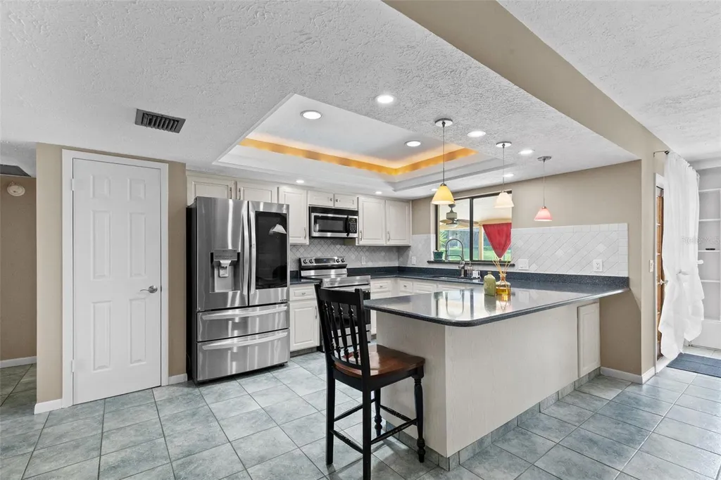 2311 Long Green Court Valrico FL 33596