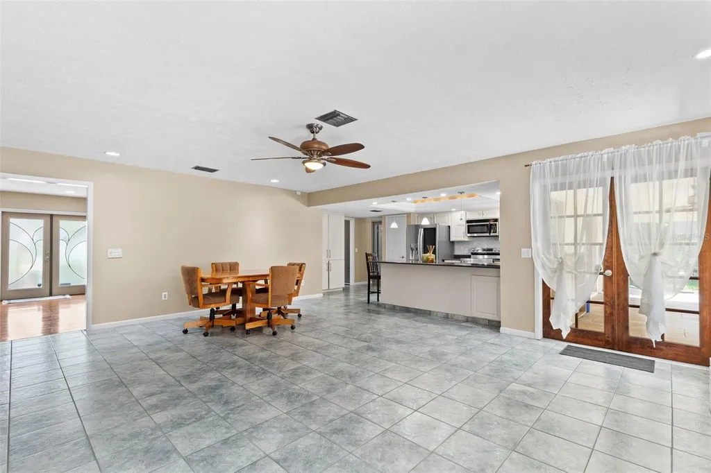 2311 Long Green Court Valrico FL 33596