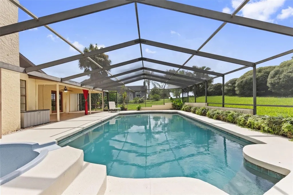 2311 Long Green Court Valrico FL 33596