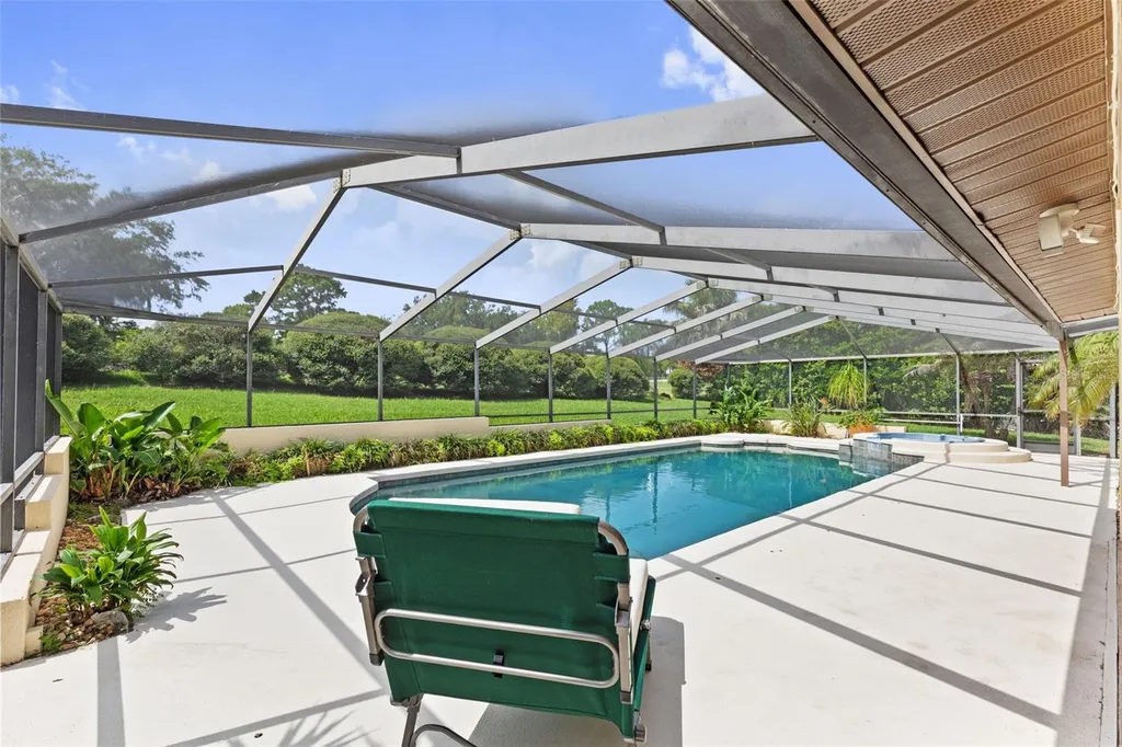 2311 Long Green Court Valrico FL 33596