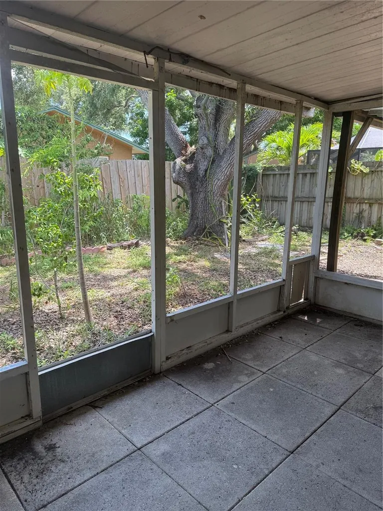 6816 Circlecreek Drive Pinellas Park FL 33781