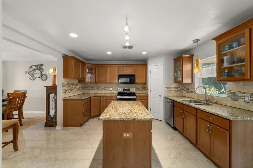 7651 Lake Andrea Circle Mount Dora FL 32757