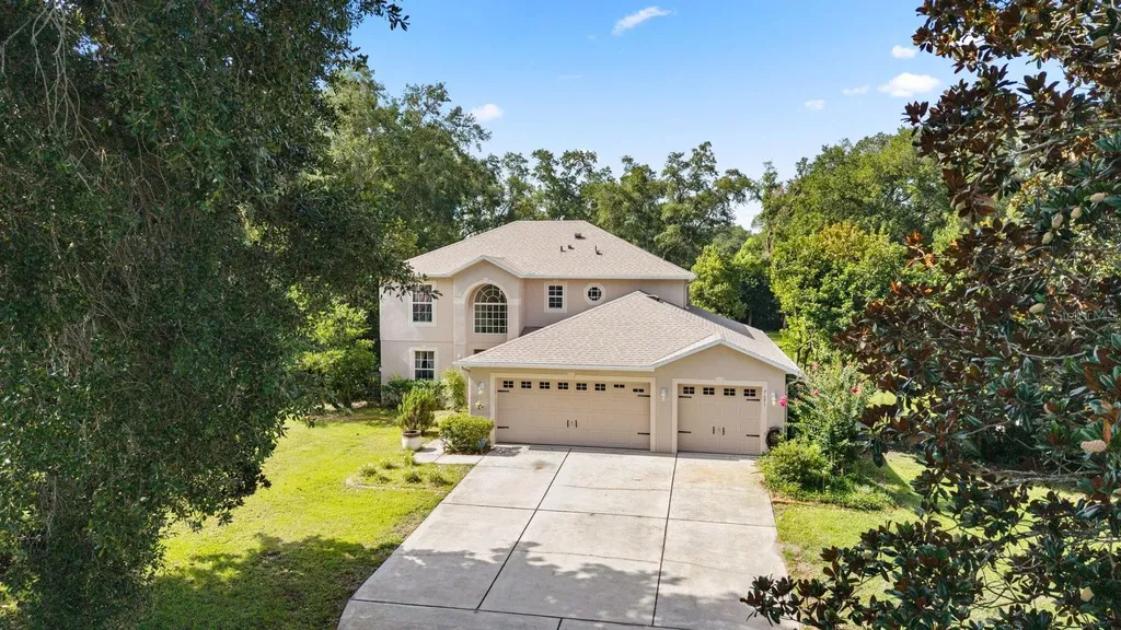 7651 Lake Andrea Circle Mount Dora FL 32757