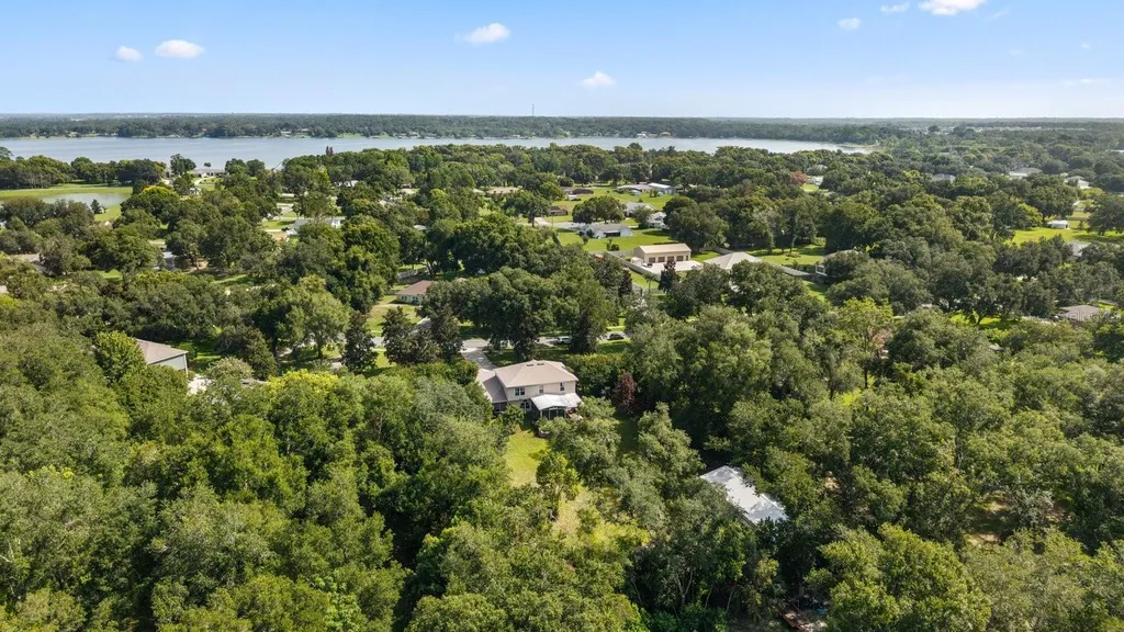 7651 Lake Andrea Circle Mount Dora FL 32757