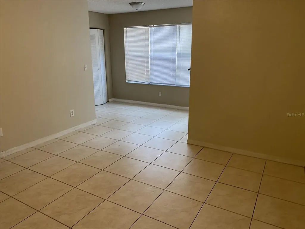 4524 Commander Drive Orlando FL 32822