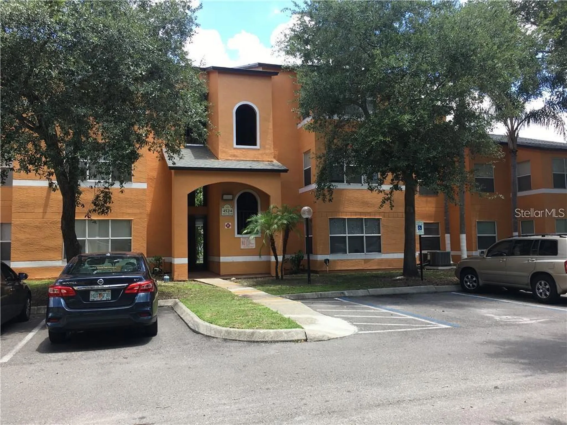 4524 Commander Drive Orlando FL 32822