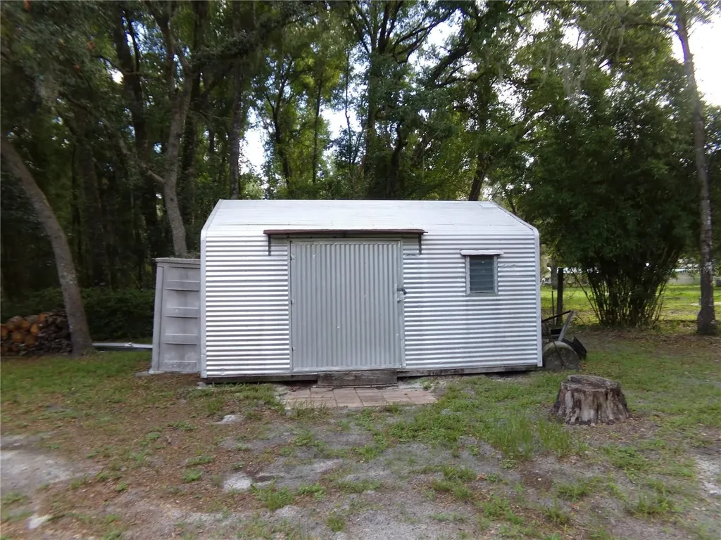 12199 SW 44th Drive Webster FL 33597