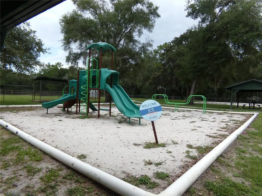 12199 SW 44th Drive Webster FL 33597