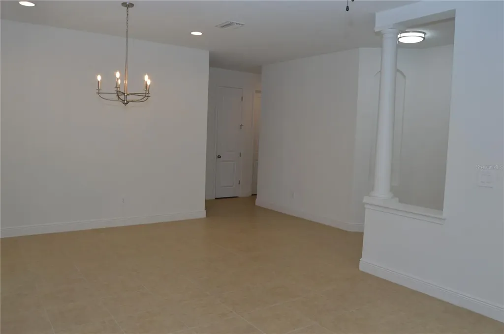 1214 Florablu Drive Seffner FL 33584