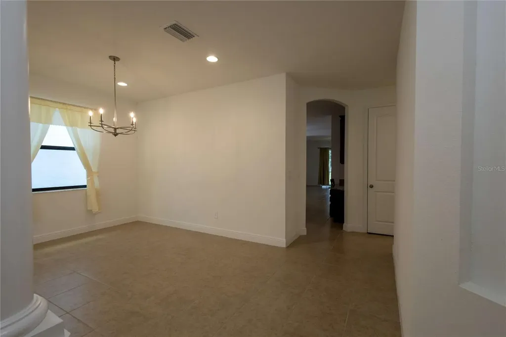 1214 Florablu Drive Seffner FL 33584