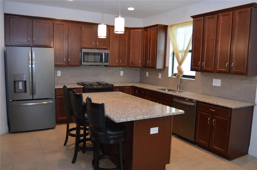 1214 Florablu Drive Seffner FL 33584