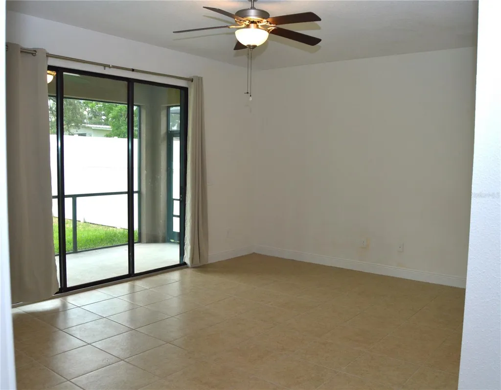 1214 Florablu Drive Seffner FL 33584