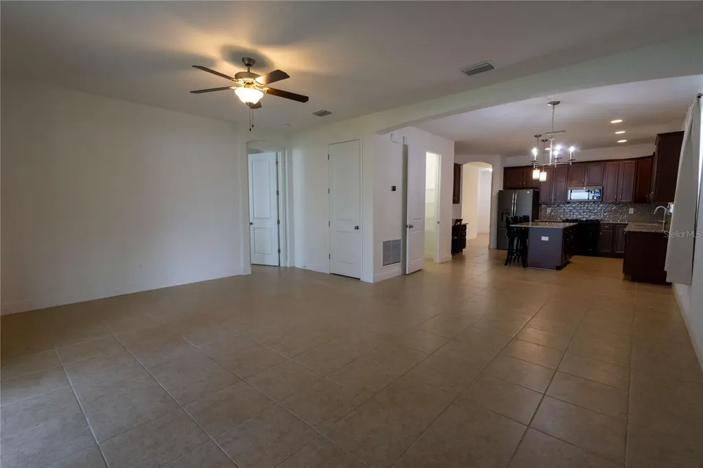 1214 Florablu Drive Seffner FL 33584