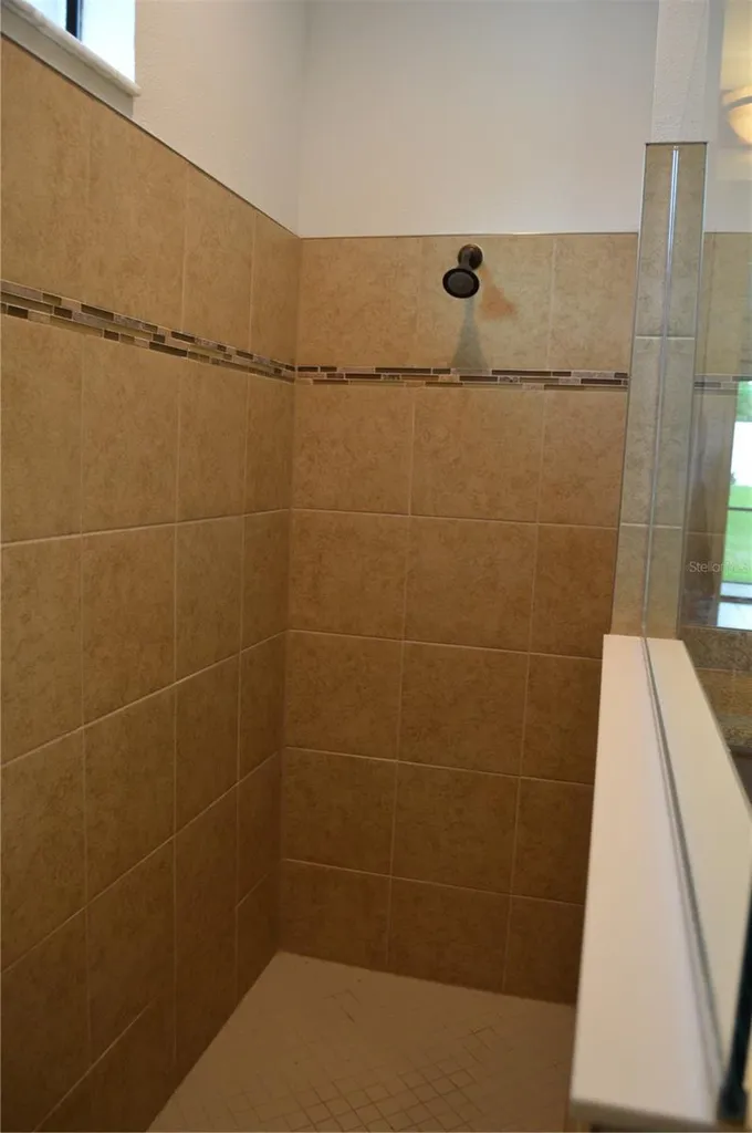 1214 Florablu Drive Seffner FL 33584