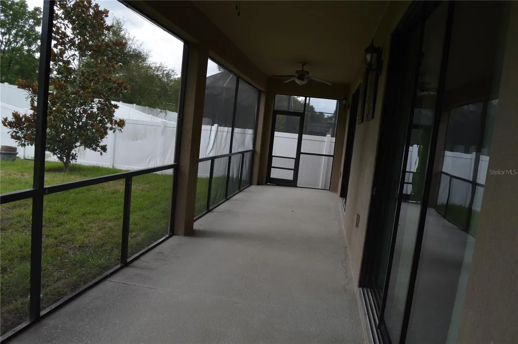 1214 Florablu Drive Seffner FL 33584