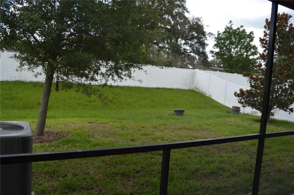 1214 Florablu Drive Seffner FL 33584