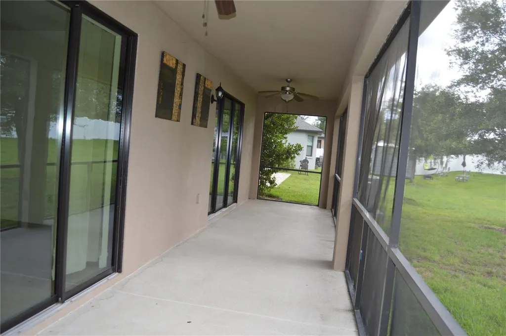 1214 Florablu Drive Seffner FL 33584