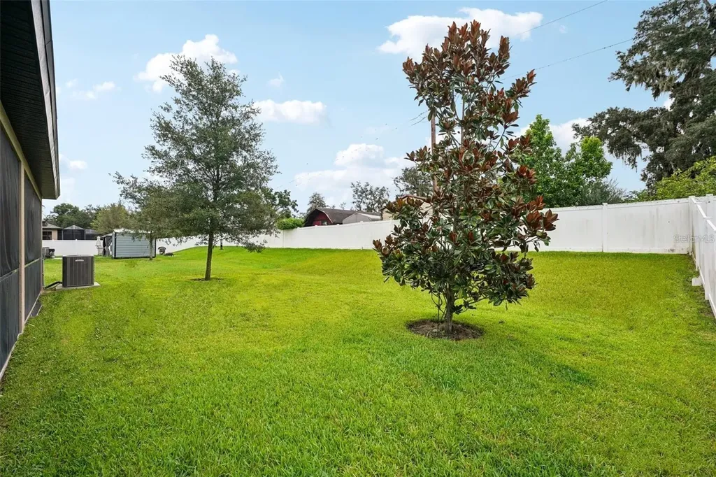 1214 Florablu Drive Seffner FL 33584