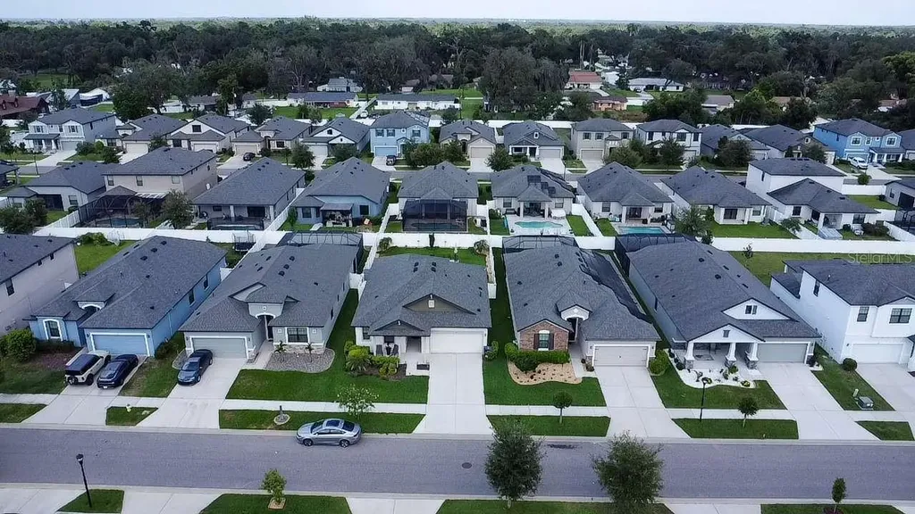1214 Florablu Drive Seffner FL 33584