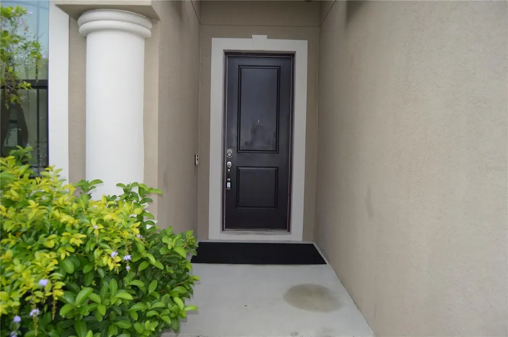1214 Florablu Drive Seffner FL 33584