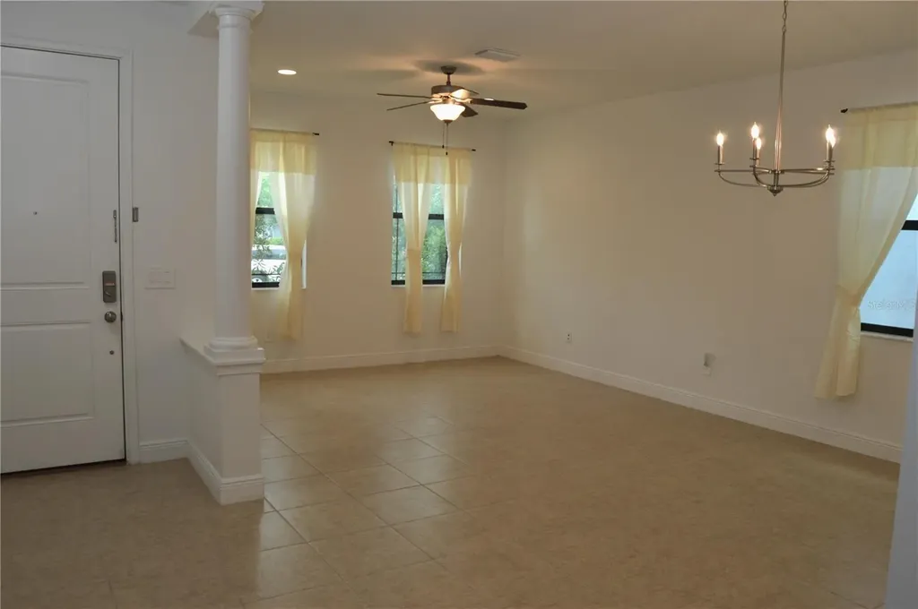 1214 Florablu Drive Seffner FL 33584