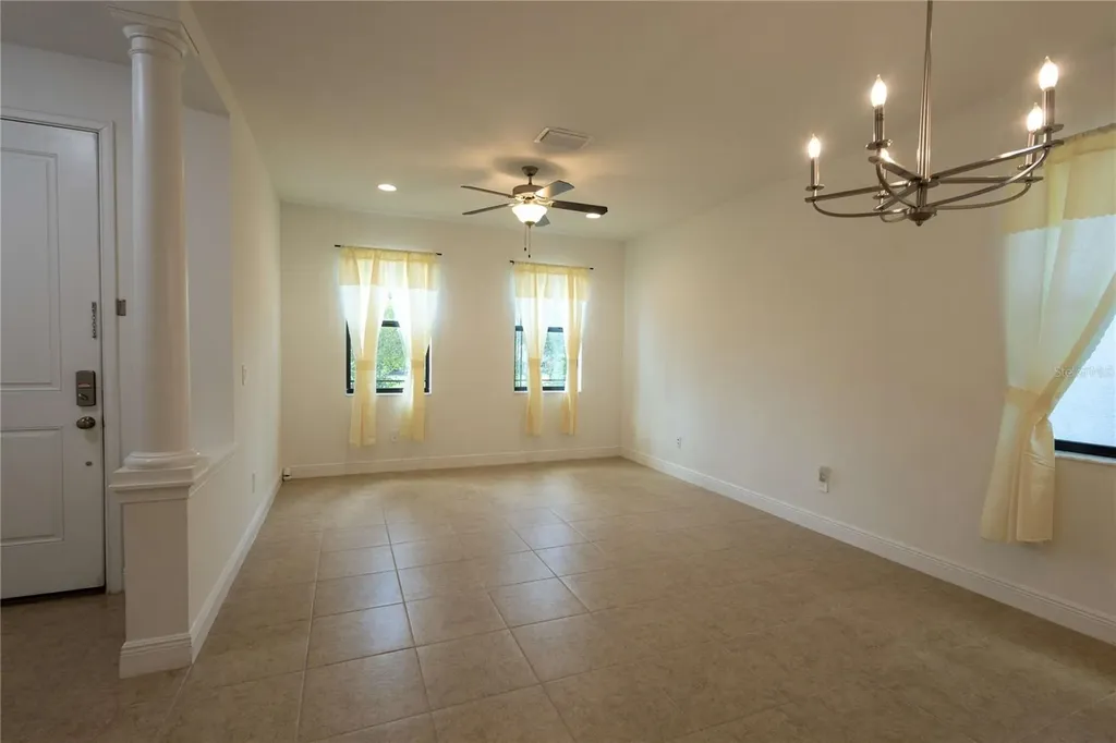 1214 Florablu Drive Seffner FL 33584