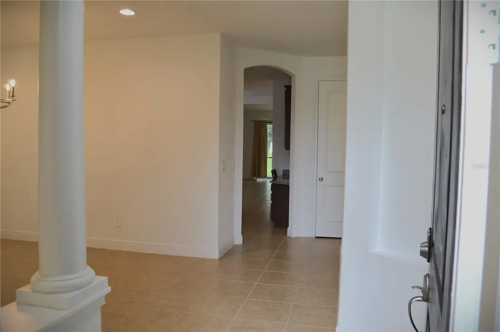 1214 Florablu Drive Seffner FL 33584