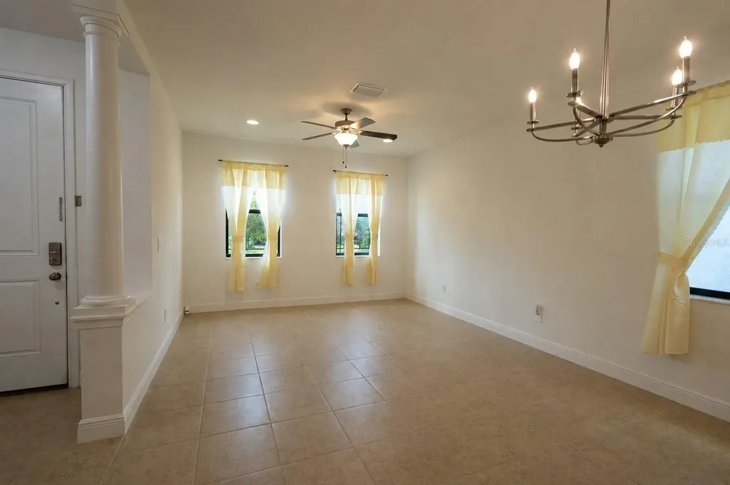 1214 Florablu Drive Seffner FL 33584