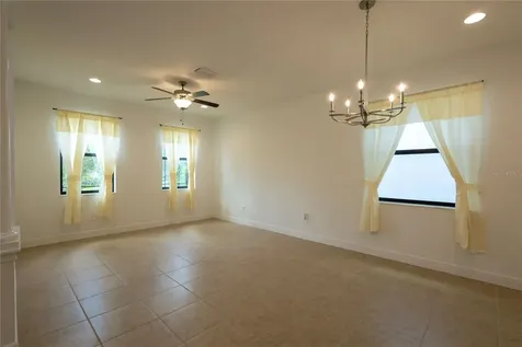 1214 Florablu Drive Seffner FL 33584