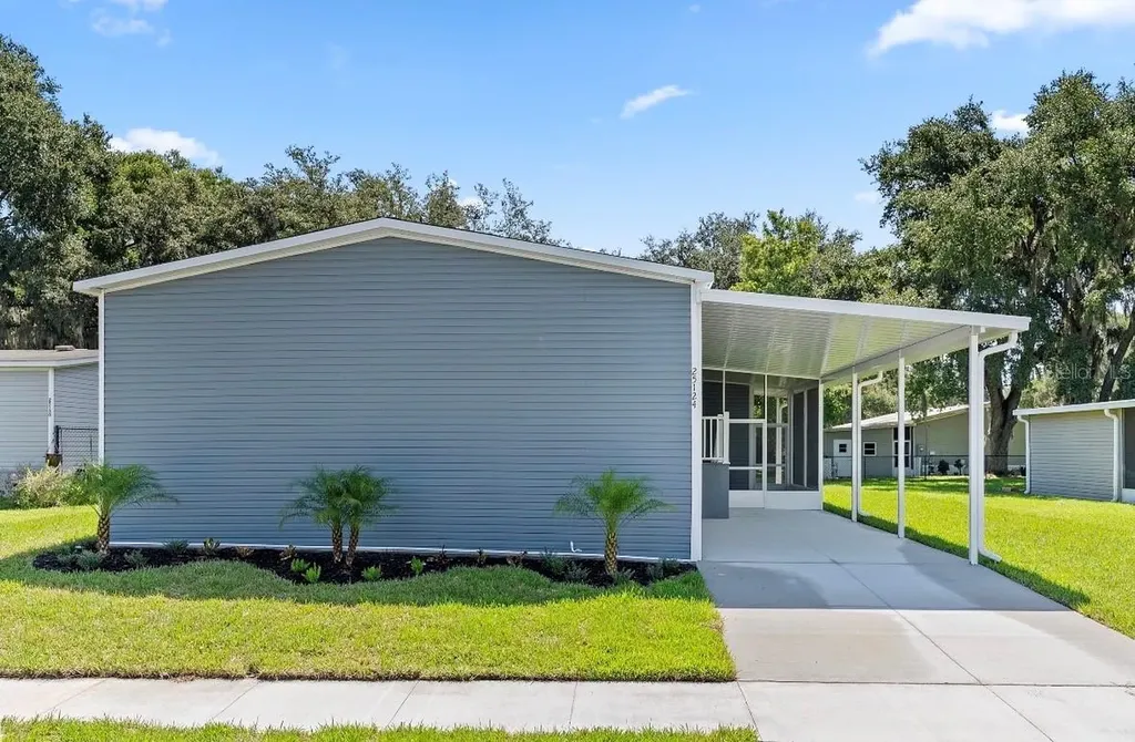 25124 Huckleberry Way Astatula FL 34705