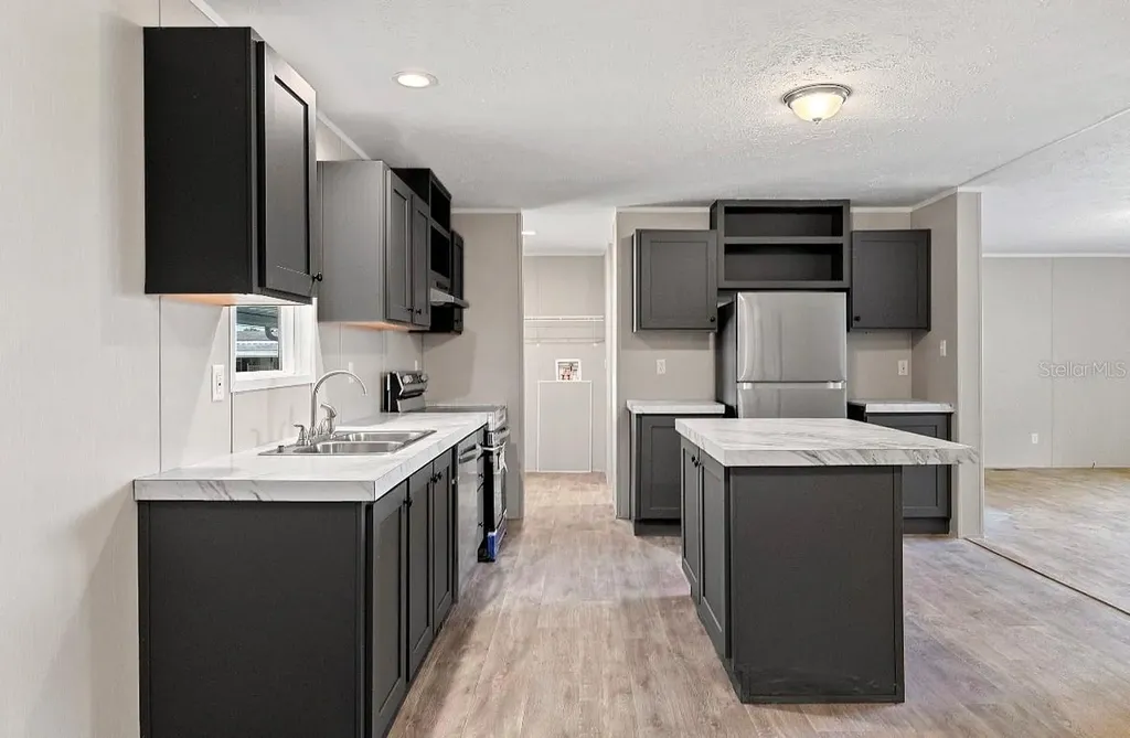 25124 Huckleberry Way Astatula FL 34705